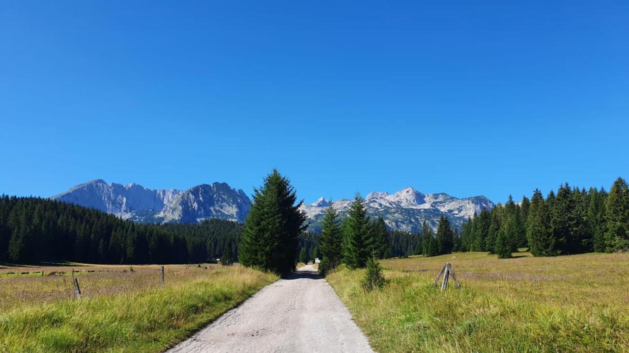 Bungalows Krstajic Žabljak Buitenkant foto